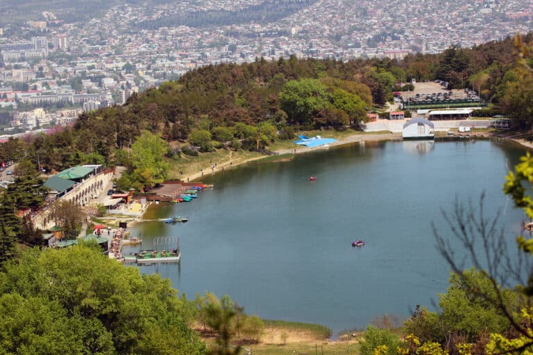 Turtle,Lake,In,Tbilisi,,Georgia