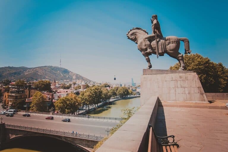 Statue of King Vakhtang Gorgasali
