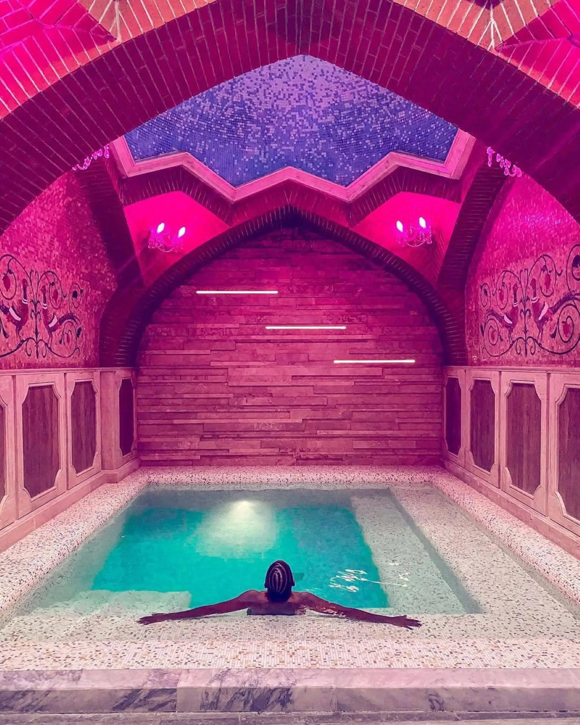 luxury sulfur bath ritual in Tbilisi’s historic Abanotubani